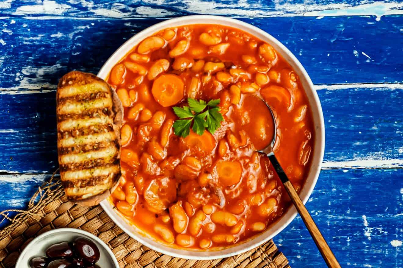 Traditional-Greek-bean-soup-Fasolada